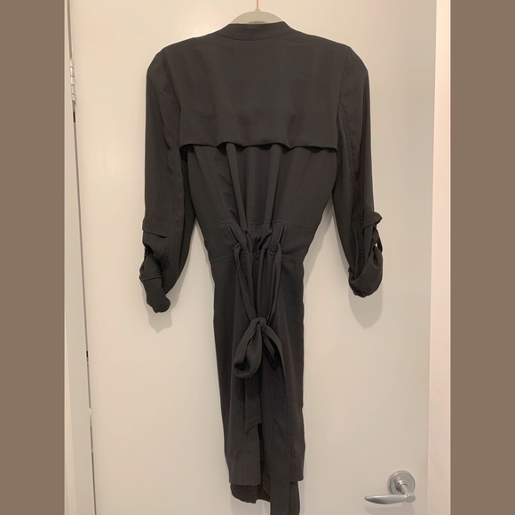 Aritzia Babaton Black Robe Jacket- size small - Picture 6 of 9